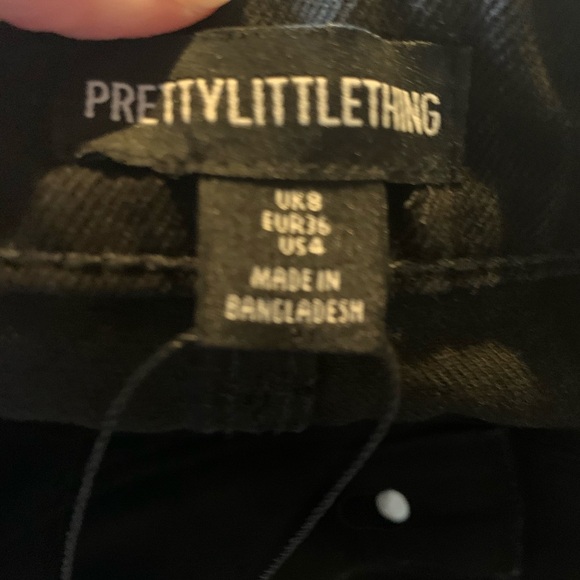 NWT Pretty Little Thing Women’s Jan’s in a black Size 6 - Picture 13 of 14
